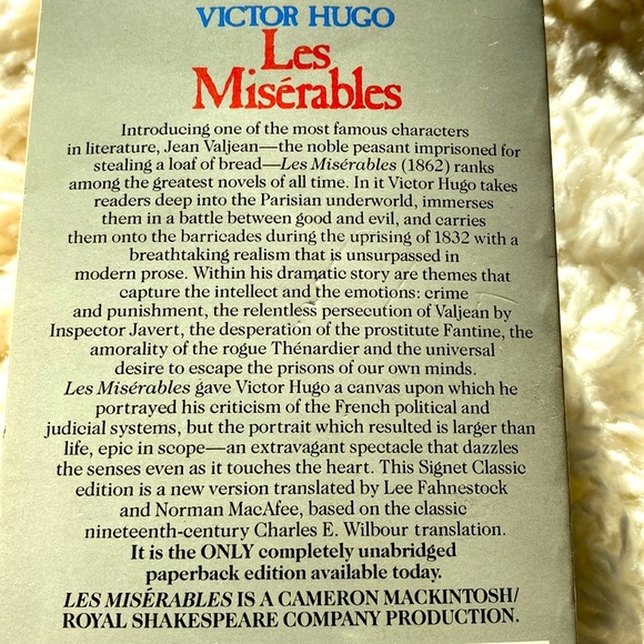 LES MISERABLES By VICTOR HUGO  BOOK Complete Unabridged Paperback Editio… - Picture 4 of 10